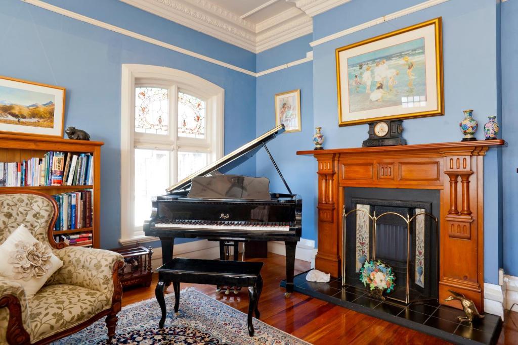 St Leonards Lodge Dunedin